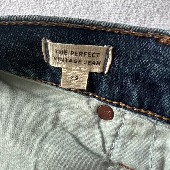 Madewell High-Rise Straight Jeans in Dark Blue Wash - Picture 4 of 5